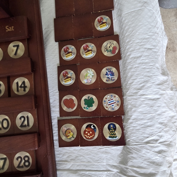 The Bradford Exchange Elvis Presley Wall Calendar - Brown and Gold - Picture 2 of 5